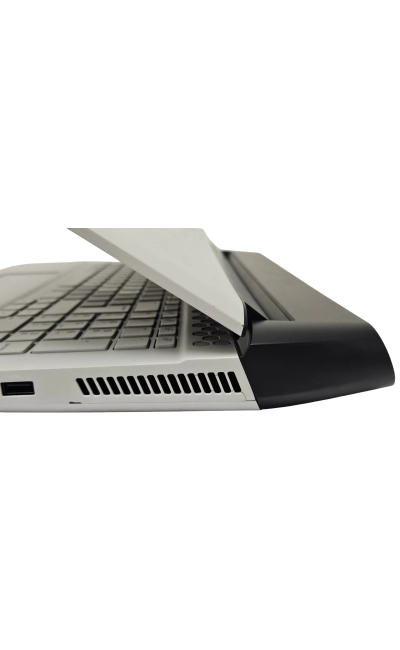 DELL Alienware Area-51m R2 i9-10900K 32GB 512GB SSD 17,3